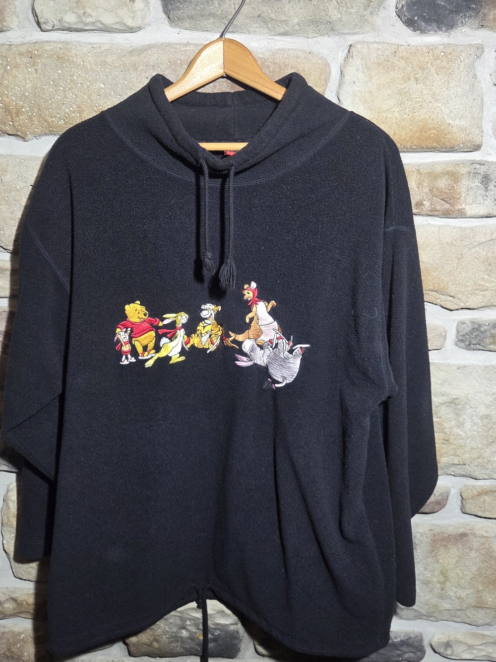 Vintage 90s Mickey Inc Winnie the Pooh & Friends Fleece Hoodie Black Small Disne